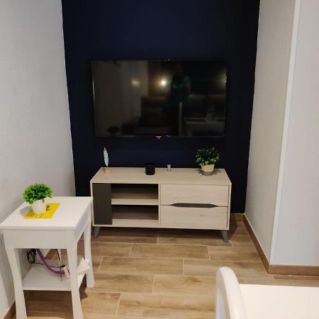 Duerme A Gusto - Tu Habitacion Acogedora En Torredonjimeno Bagian luar foto