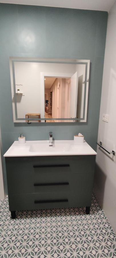 Duerme A Gusto - Tu Habitacion Acogedora En Torredonjimeno Bagian luar foto