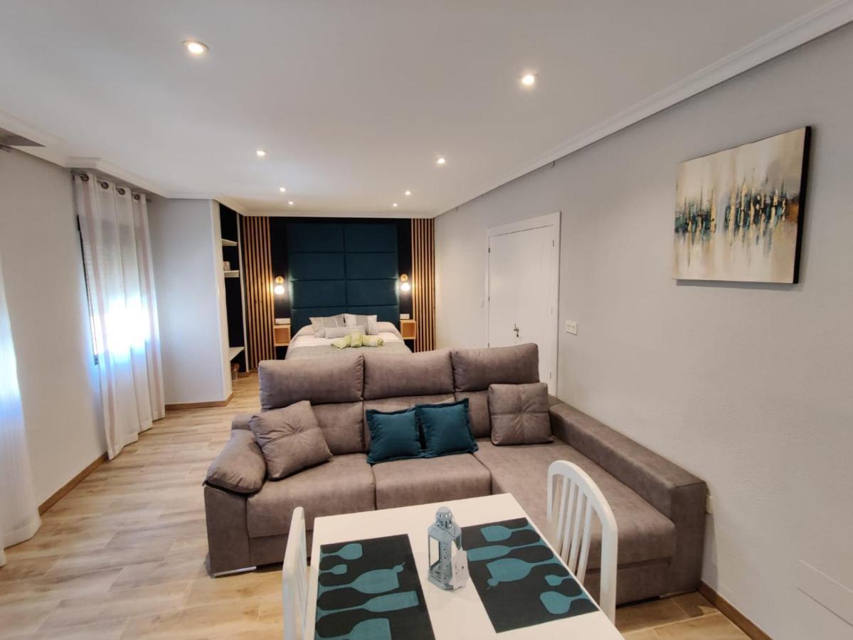 Duerme A Gusto - Tu Habitacion Acogedora En Torredonjimeno Bagian luar foto