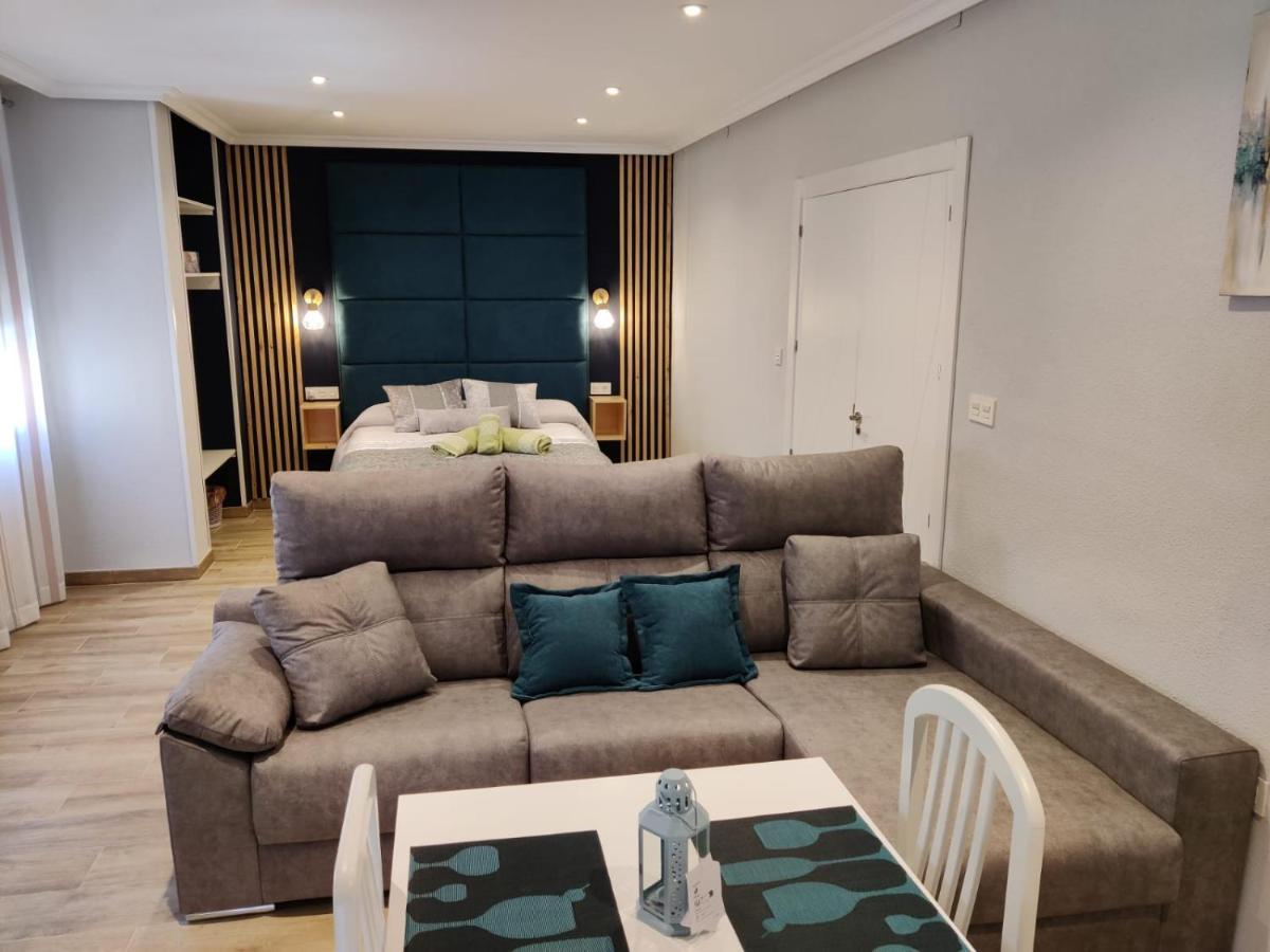 Duerme A Gusto - Tu Habitacion Acogedora En Torredonjimeno Bagian luar foto